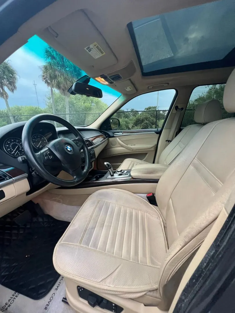 2007 BMW X5 4.8i - Photo 9
