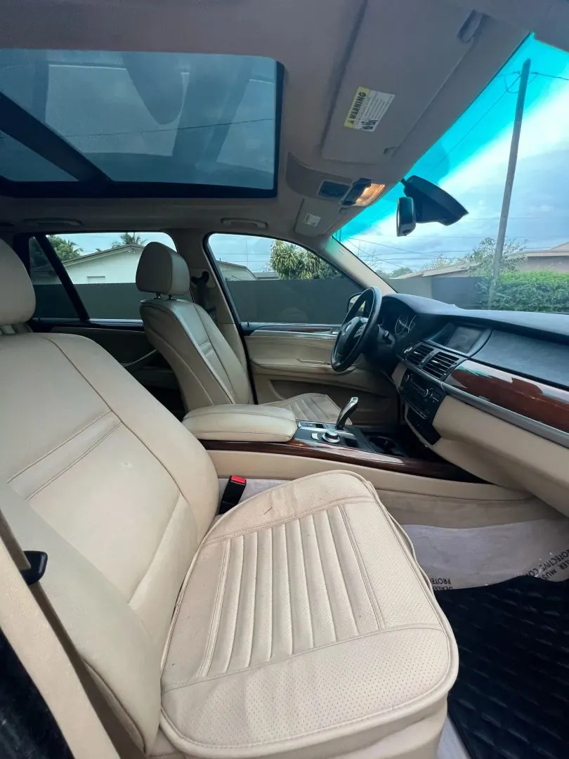 2007 BMW X5 4.8i - Photo 12