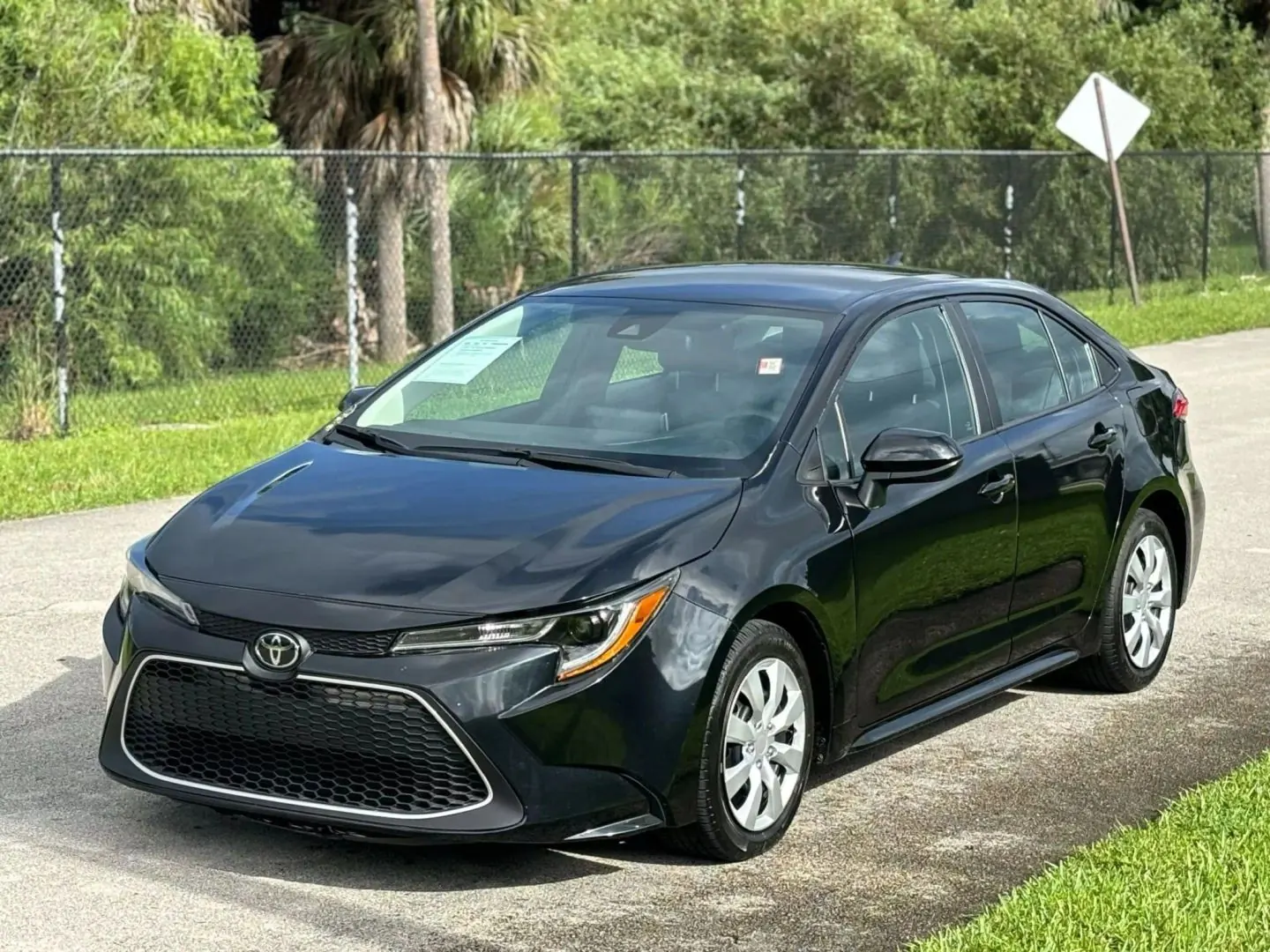 2021 Toyota Corolla LE CVT - Photo 8