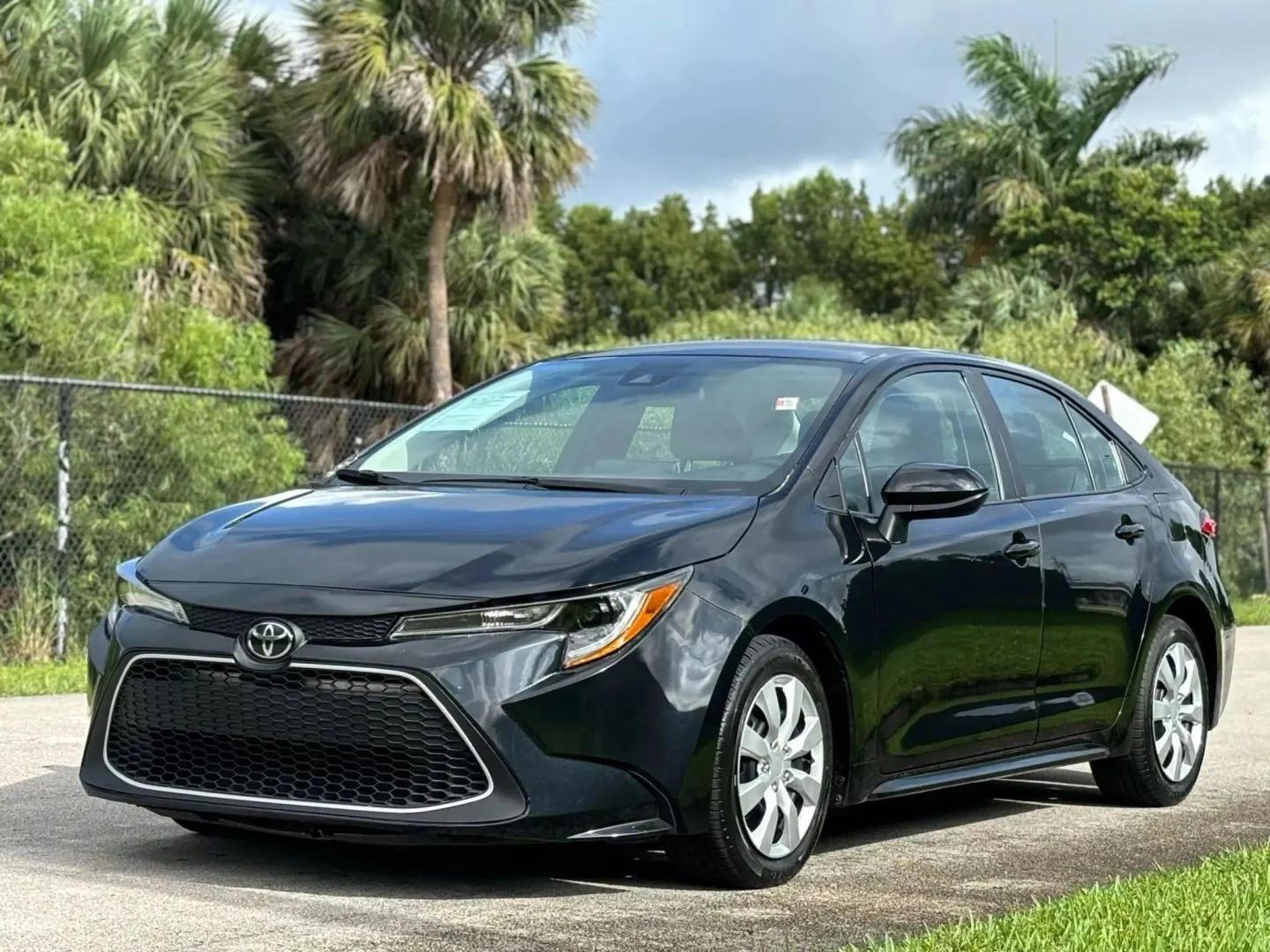 2021 Toyota Corolla LE CVT - Photo 9
