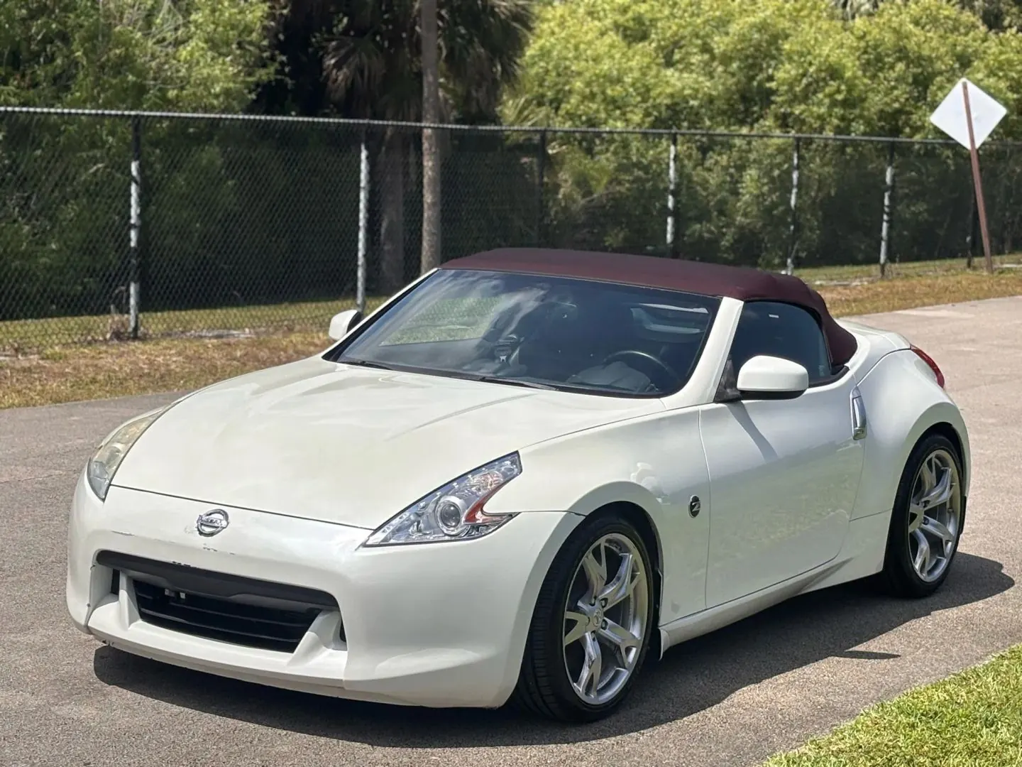 2012 Nissan 370Z Roadster Touring 7AT - Photo 10