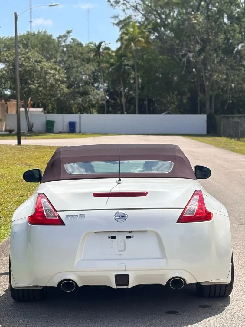 2012 Nissan 370Z Roadster Touring 7AT - Photo 6