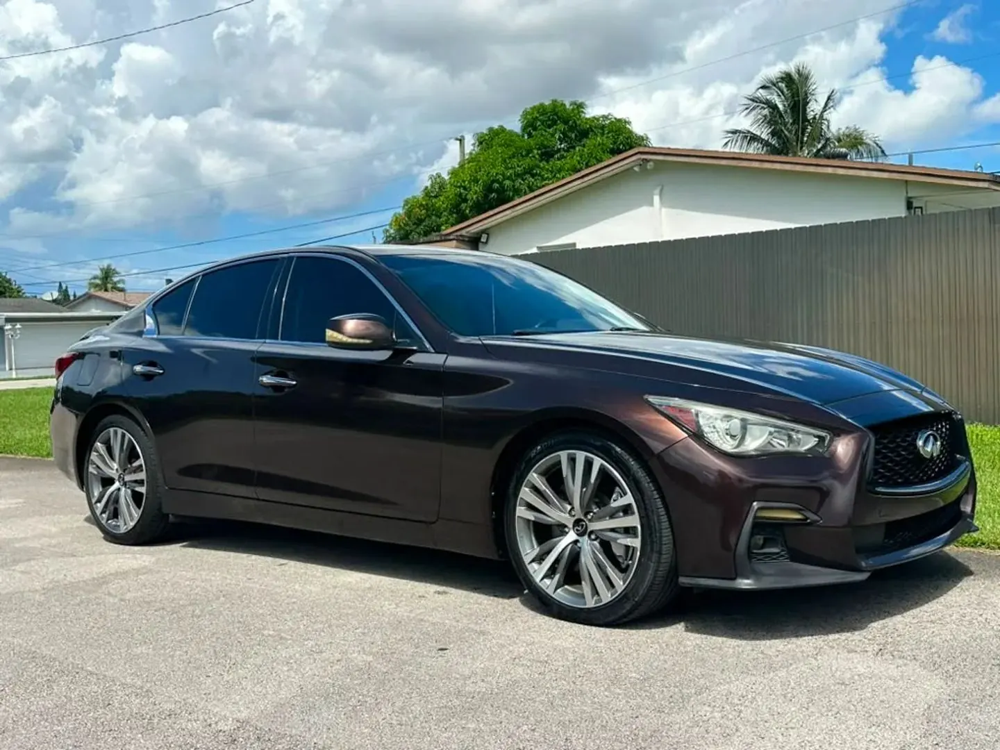 2018 INFINITI Q50 3.0t Luxe AWD - Photo 2