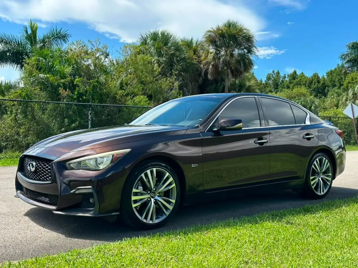 2018 INFINITI Q50 3.0t Luxe AWD - Photo 8