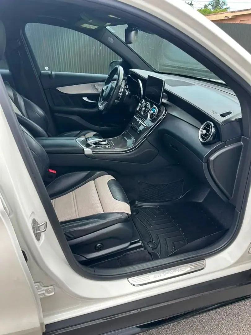 2019 Mercedes-Benz GLC AMG GLC63 4MATIC - Photo 15