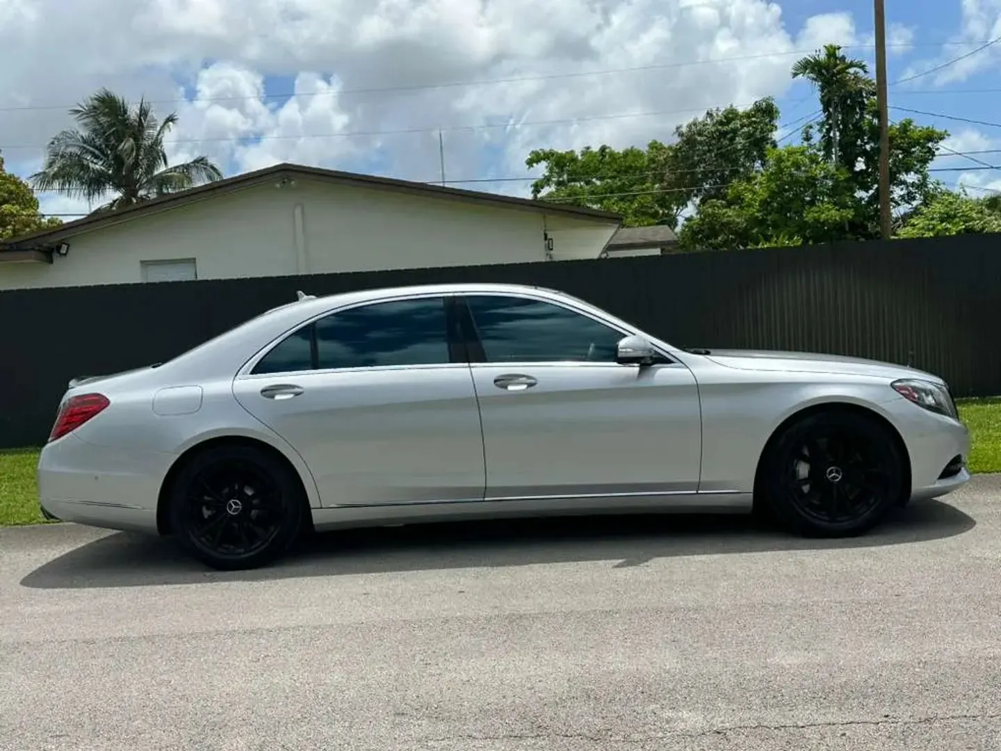 2017 Mercedes-Benz S-Class S550 4MATIC - Photo 3