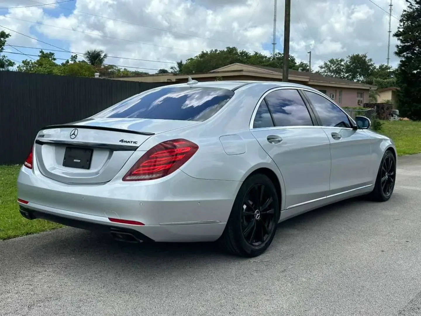 2017 Mercedes-Benz S-Class S550 4MATIC - Photo 4