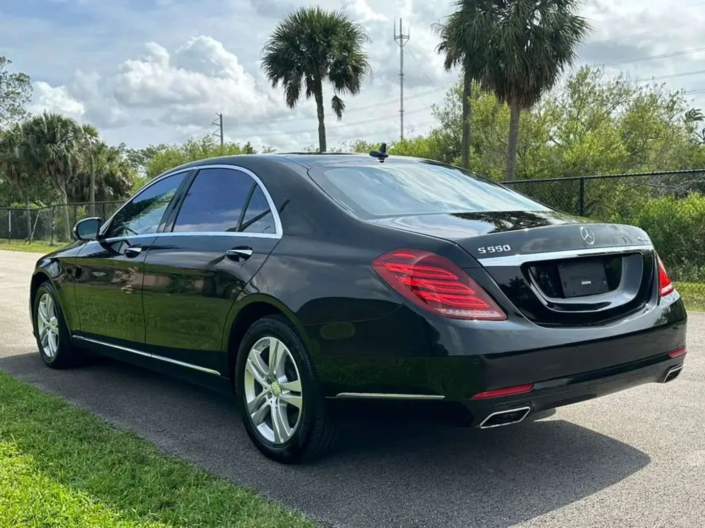 2016 Mercedes-Benz S-Class S550 4MATIC - Photo 6