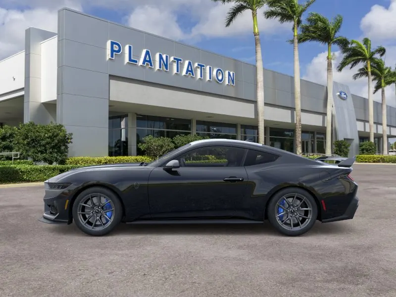 2026 Ford Mustang Dark Horse Fastback - Photo 3
