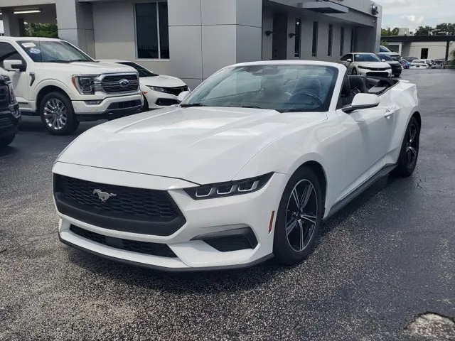 2024 Ford Mustang EcoBoost Premium Convertible - Photo 32