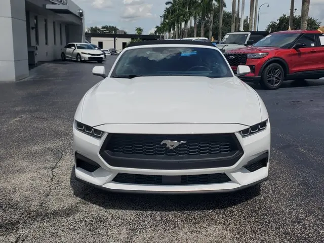 2024 Ford Mustang EcoBoost Premium Convertible - Photo 2