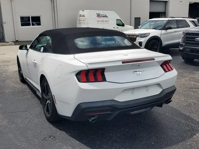 2024 Ford Mustang EcoBoost Premium Convertible - Photo 5