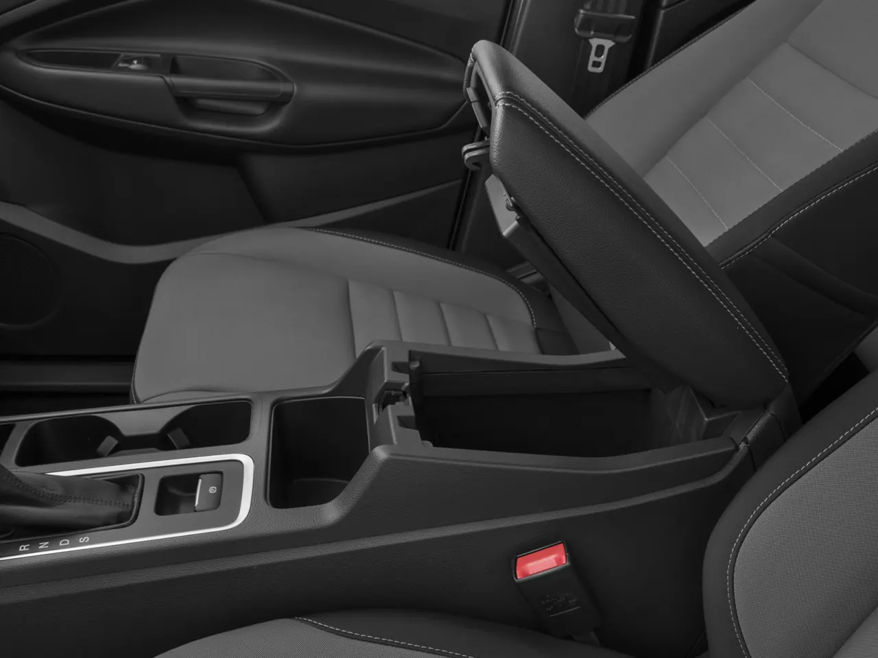 2017 Ford Escape S FWD - Photo 15