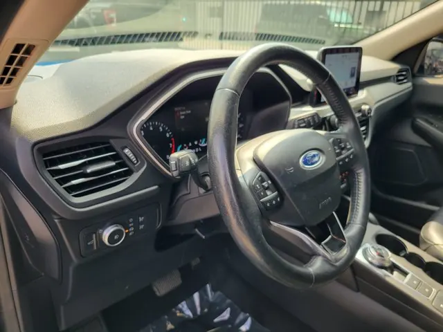 2020 Ford Escape SEL FWD - Photo 10