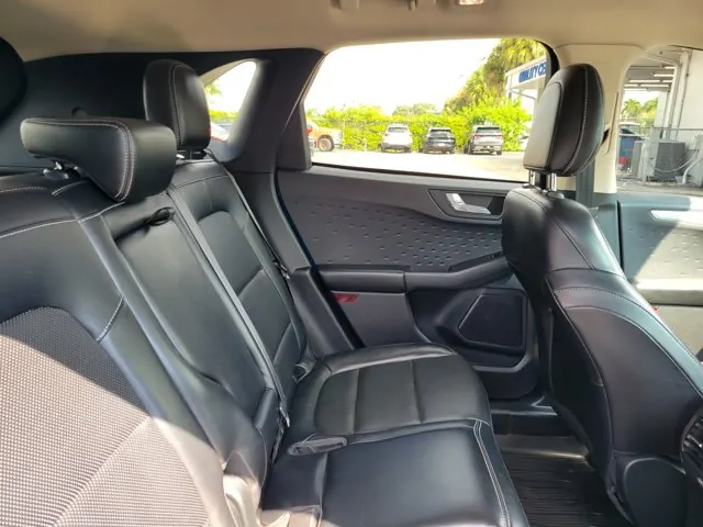 2020 Ford Escape SEL FWD - Photo 31