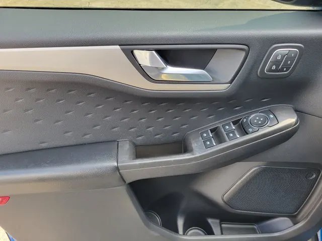 2020 Ford Escape SEL FWD - Photo 13