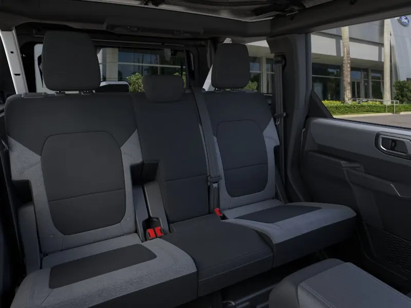 2026 Ford Bronco Base 4 Door 4x4 - Photo 11