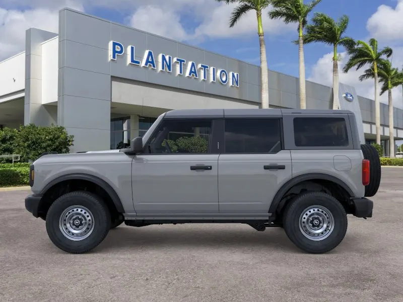 2026 Ford Bronco Base 4 Door 4x4 - Photo 3