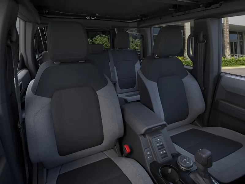 2026 Ford Bronco Big Bend 4 Door 4x4 - Photo 10