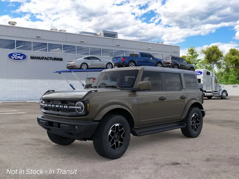 2026 Ford Bronco Outer Banks® - Photo 1