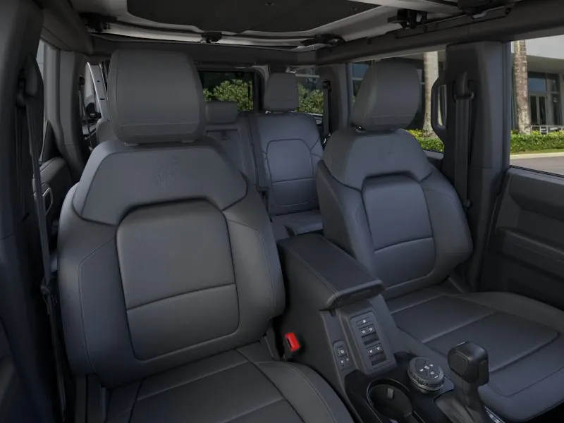 2026 Ford Bronco Outer Banks 4 Door 4x4 - Photo 10
