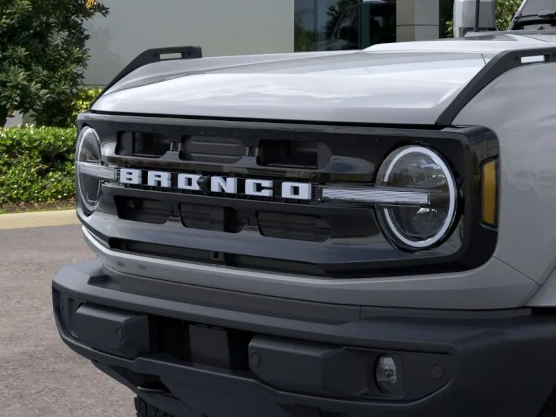 2026 Ford Bronco Outer Banks 4 Door 4x4 - Photo 19