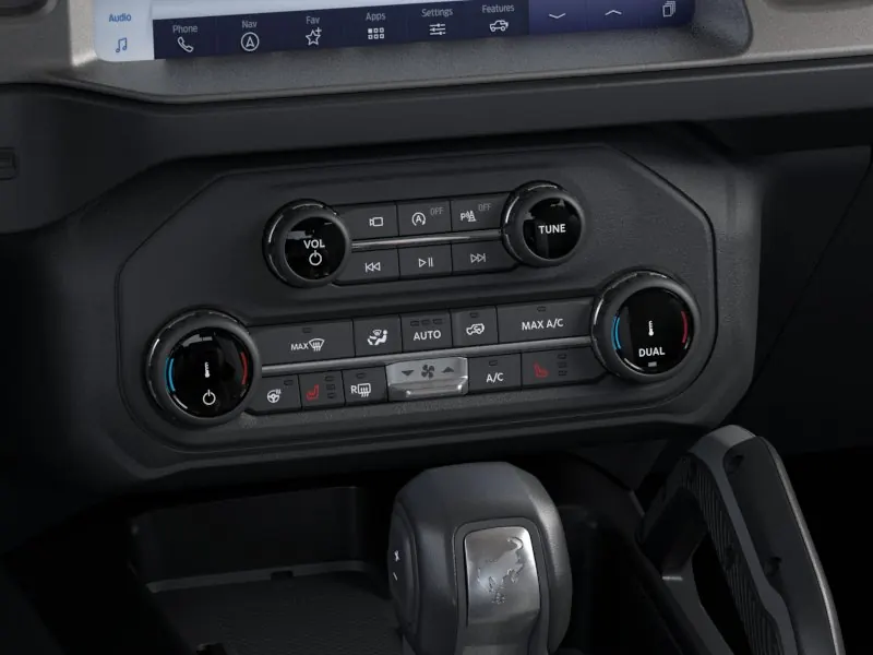 2026 Ford Bronco Outer Banks® - Photo 16