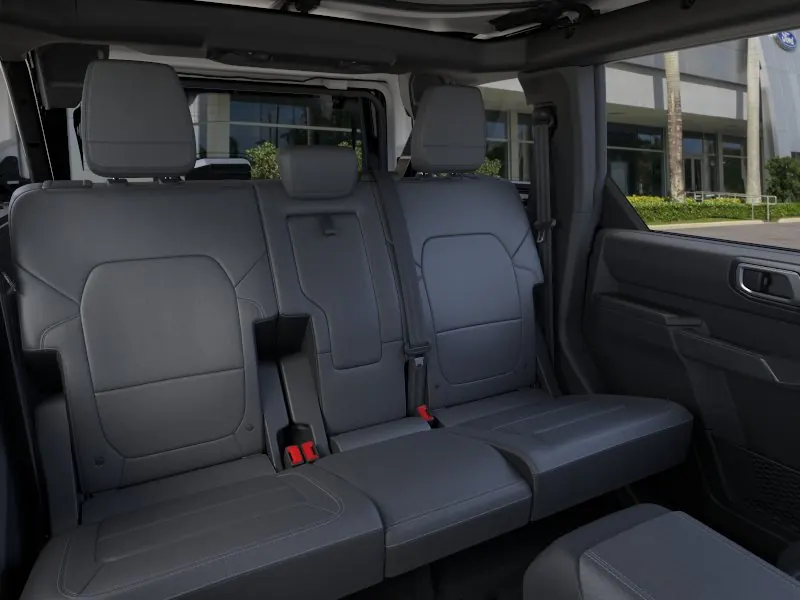 2026 Ford Bronco Badlands 4 Door Advanced 4x4 - Photo 11