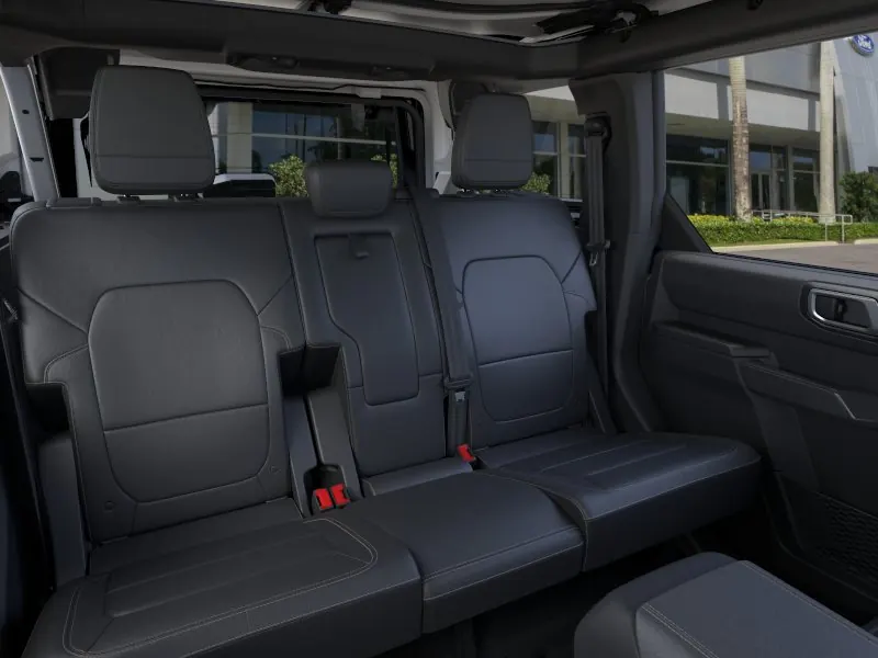 2026 Ford Bronco Badlands 4 Door Advanced 4x4 - Photo 11
