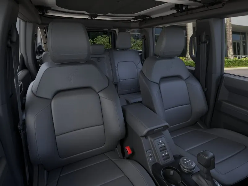 2026 Ford Bronco Badlands 4 Door Advanced 4x4 - Photo 10