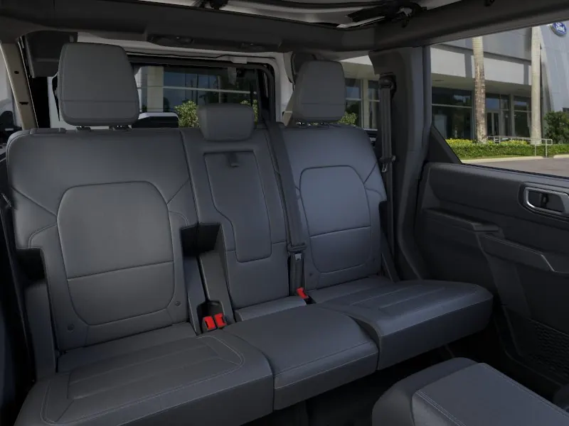 2026 Ford Bronco Badlands 4 Door Advanced 4x4 - Photo 11