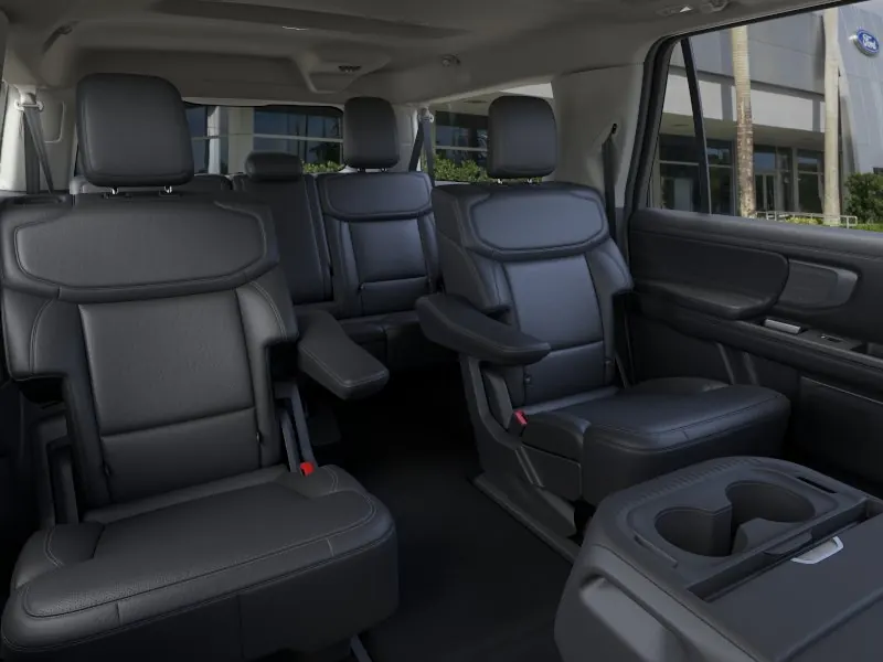 2026 Ford Expedition Max Platinum 4x4 - Photo 11