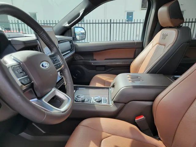 2024 Ford Expedition Max King Ranch 4x4 - Photo 10