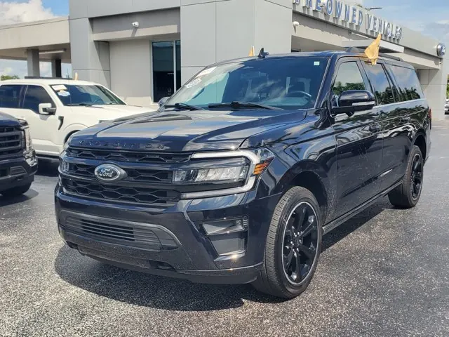 2023 Ford Expedition Max Limited 4x4 - Photo 3