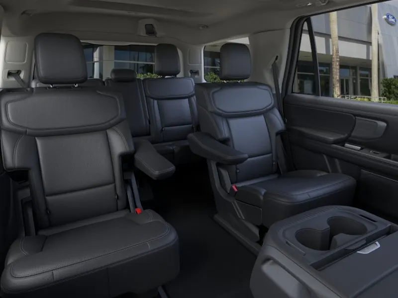 2026 Ford Expedition Platinum 4x4 - Photo 11
