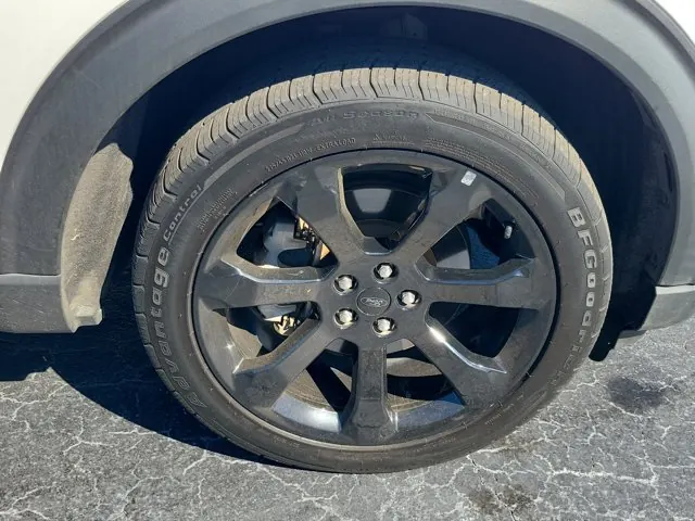 2022 Ford Explorer ST-Line RWD - Photo 10