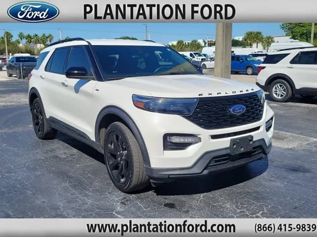 2022 Ford Explorer ST-Line RWD
