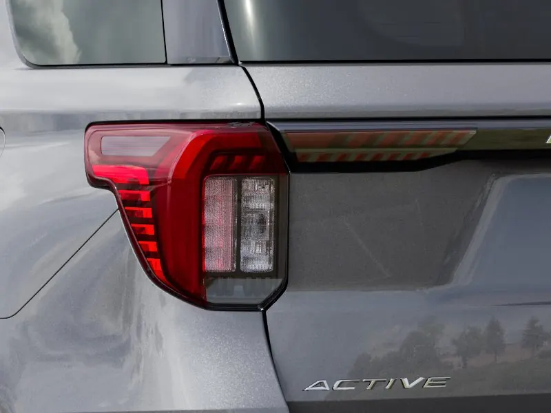 2027 Ford Explorer Active w/200A Pkg RWD - Photo 21