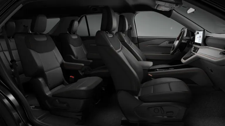 2027 Ford Explorer Active w/200A Pkg RWD - Photo 28