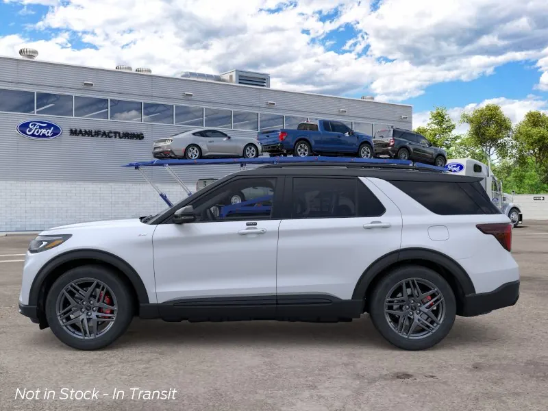 2026 Ford Explorer ST-Line - Photo 3
