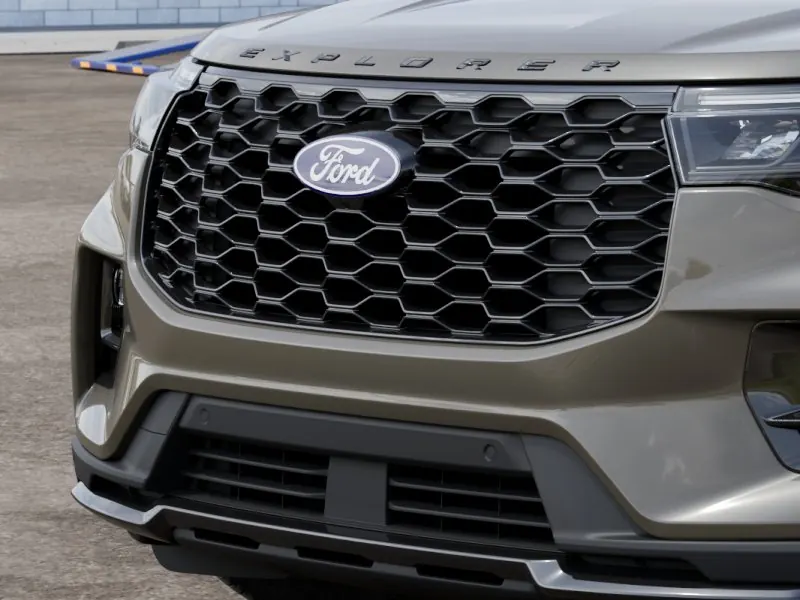 2027 Ford Explorer ST-Line - Photo 17