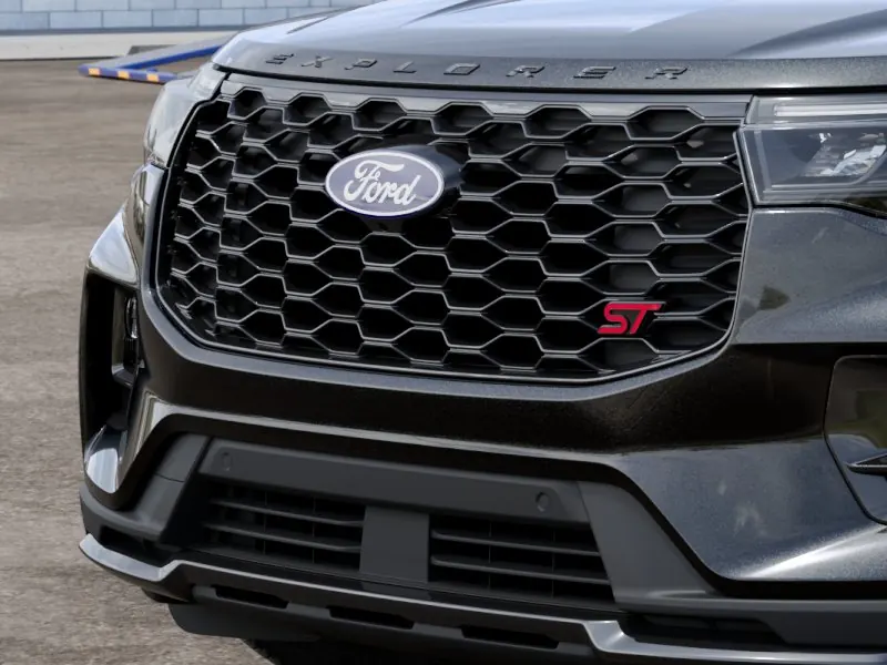 2027 Ford Explorer ST - Photo 17