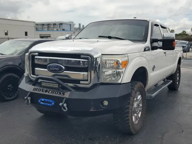 2015 Ford Super Duty F-250 SRW 4WD Crew Cab 156 Lariat - Photo 3