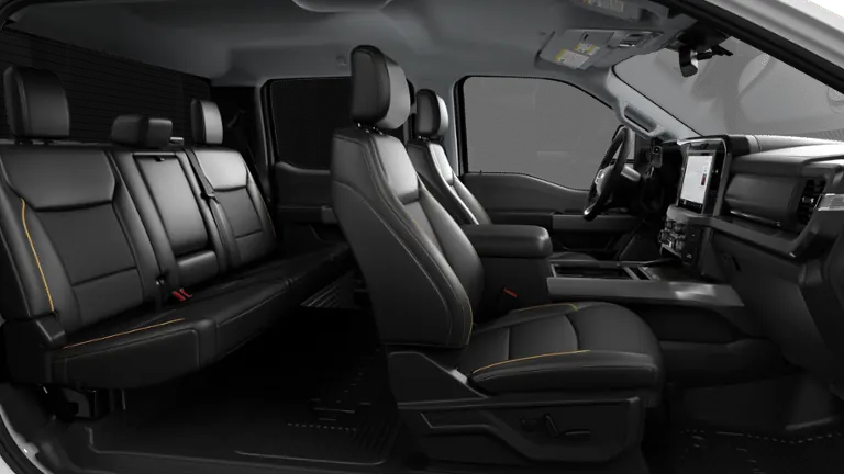 2027 Ford Super Duty F-250® Lariat® - Photo 5