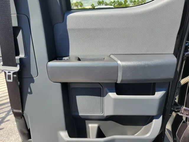 2025 Ford F-150 STX 2WD SuperCab 6.5' Box - Photo 31