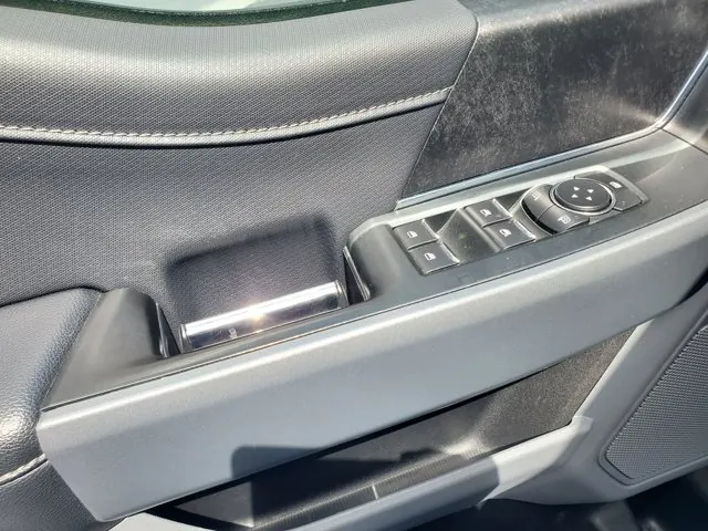 2022 Ford F-150 XLT 2WD SuperCrew 6.5' Box - Photo 13