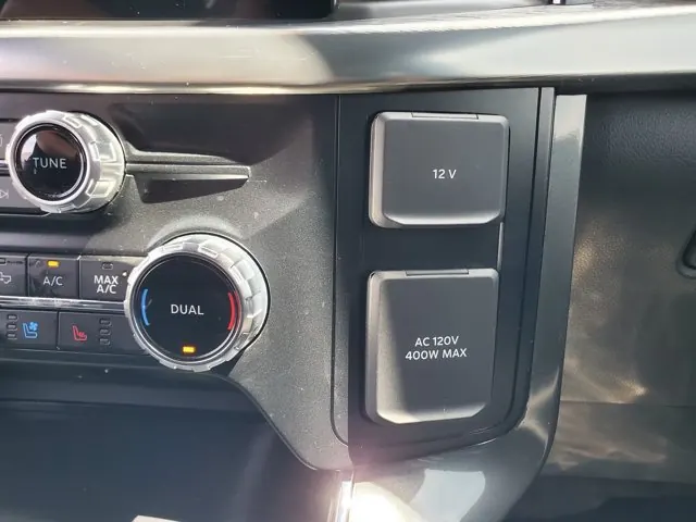 2023 Ford F-150 LARIAT 4WD SuperCrew 5.5' Box - Photo 26