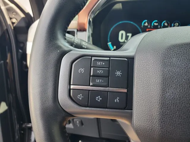 2023 Ford F-150 LARIAT 4WD SuperCrew 5.5' Box - Photo 18