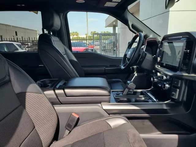 2023 Ford F-150 Raptor 4WD SuperCrew 5.5' Box - Photo 38