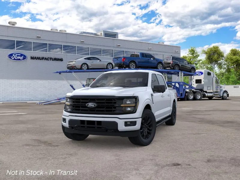 2026 Ford F-150 XLT - Photo 2